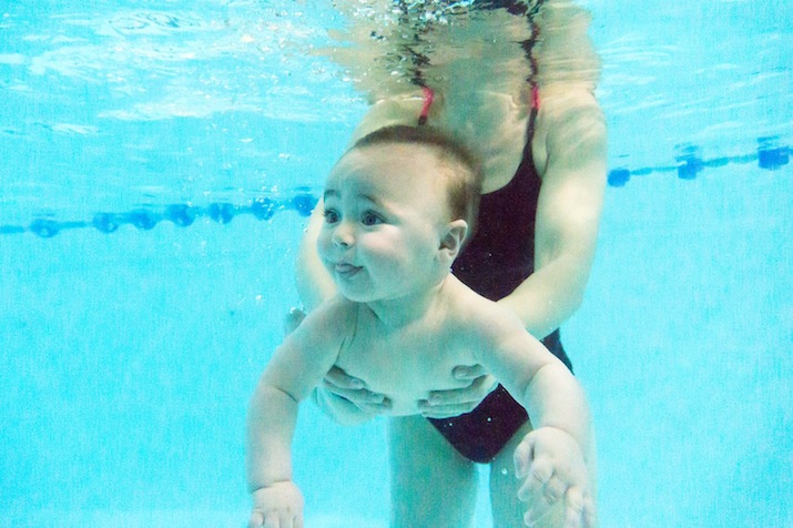 Natación para bebés Barcelona  Gimnasio con piscina - Aiguajoc