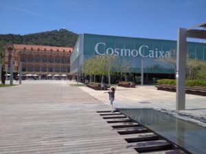 Exteriores del CosmoCaixa