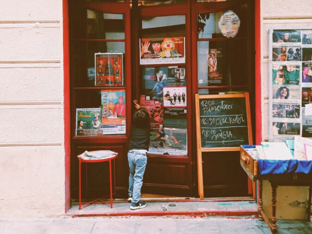 casa contes planes barcelona familia