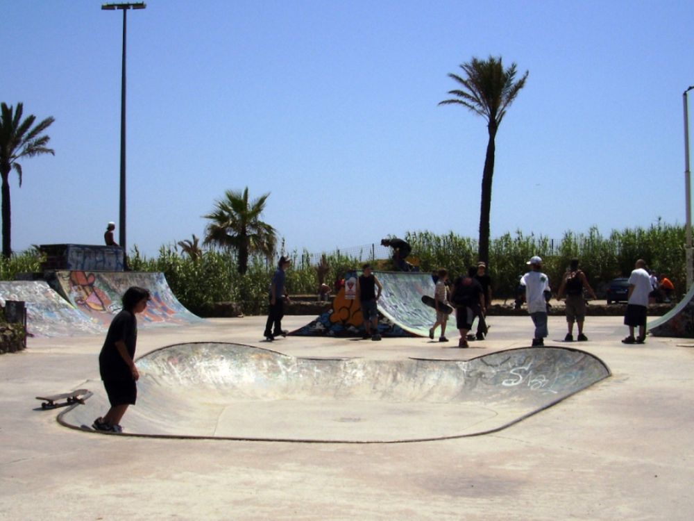 skatepark mar bella planes niños bcn