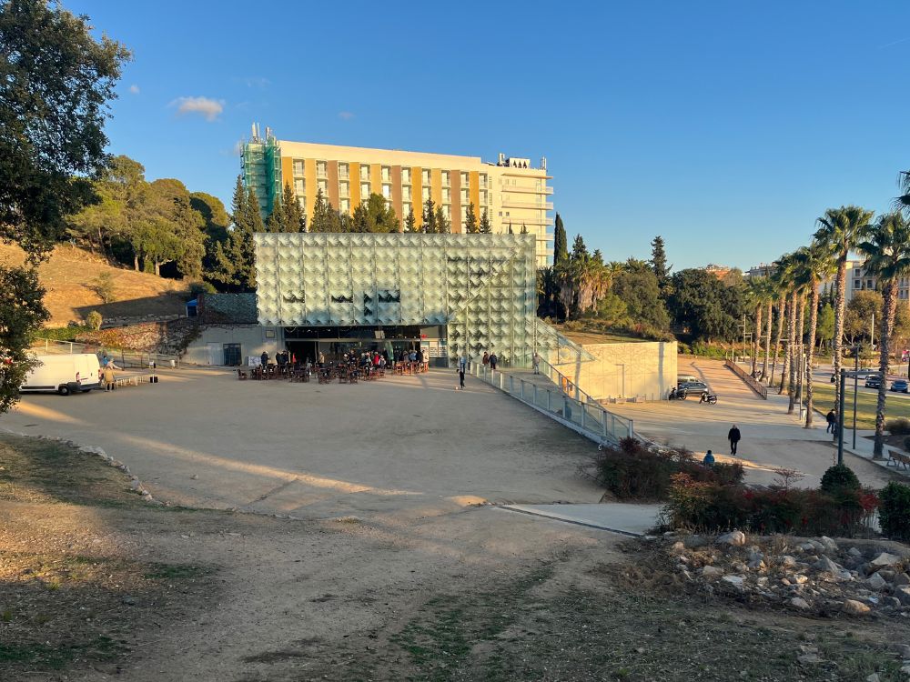 teatre lloret exterior