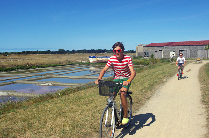 en bici por las salinas