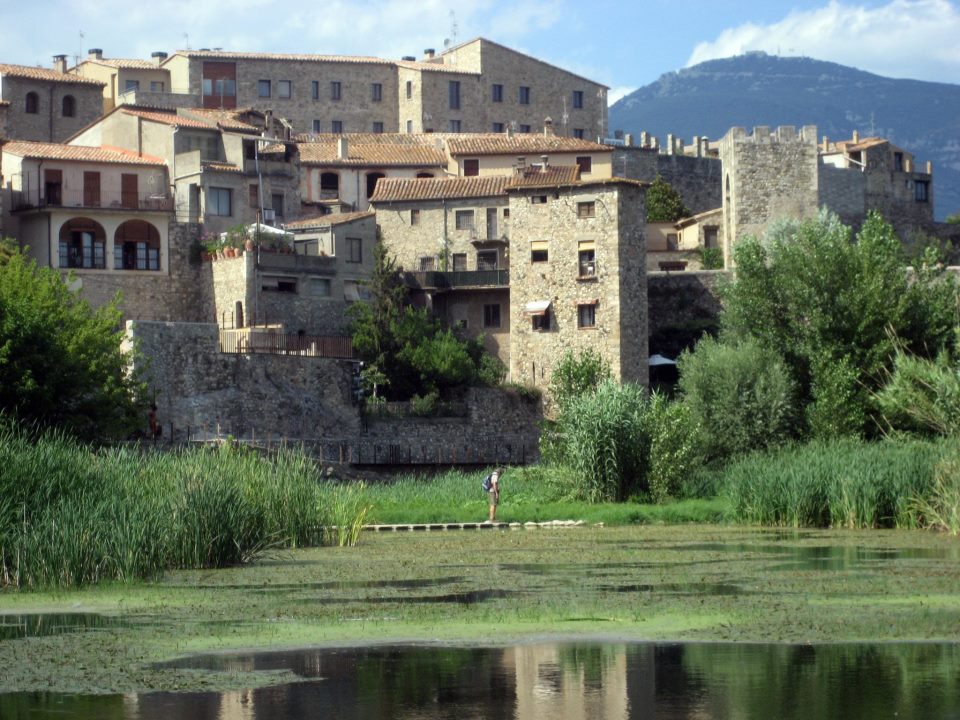 Besalu-riu