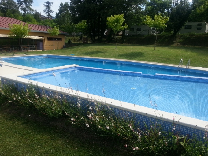 Piscines gran i petita d'aigua salada (680x510)