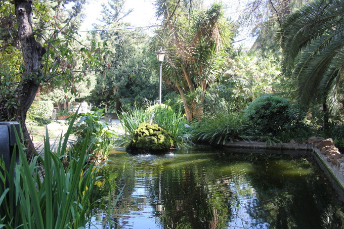 jardines de la UB