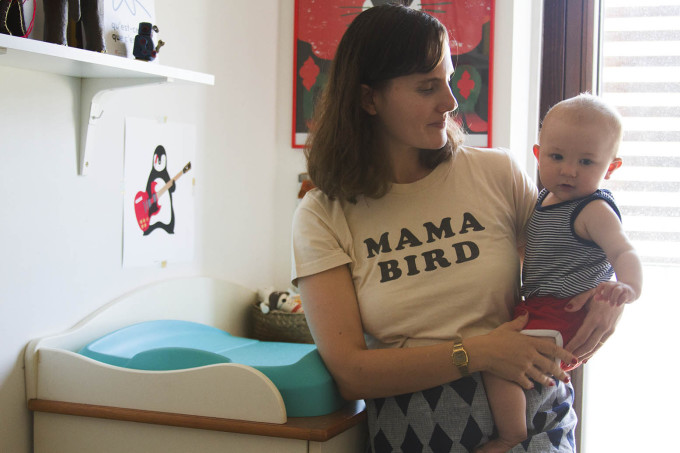 mama bird con nannak