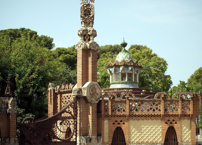 pavellonsguell_2