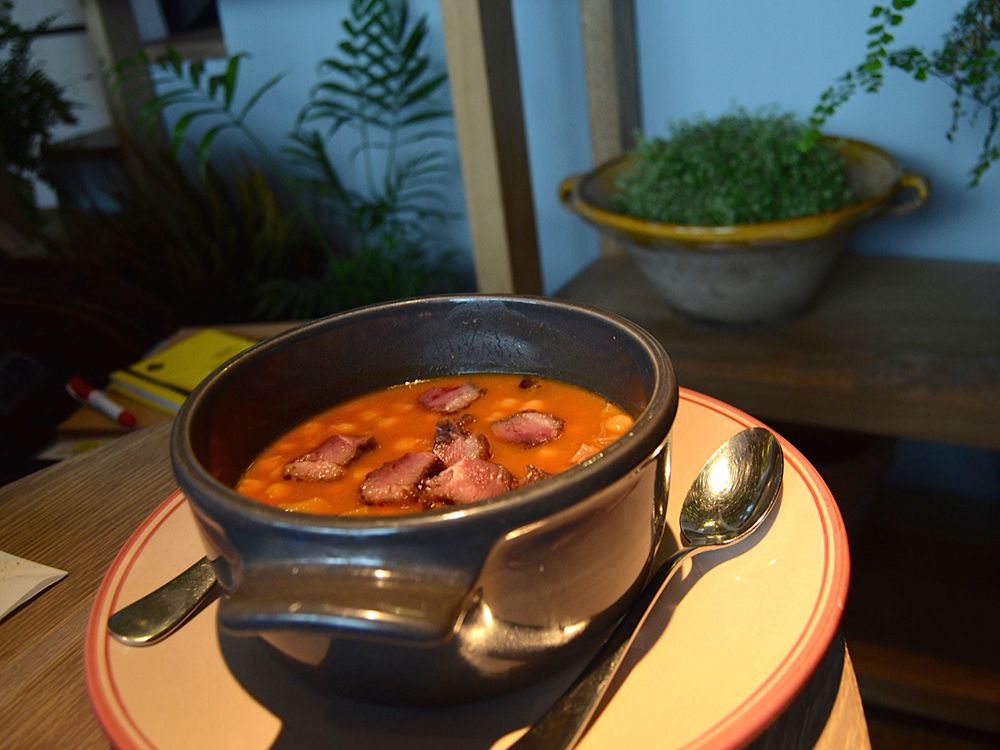 Garbanzos con Oca. Restaurante Aire, Madrid