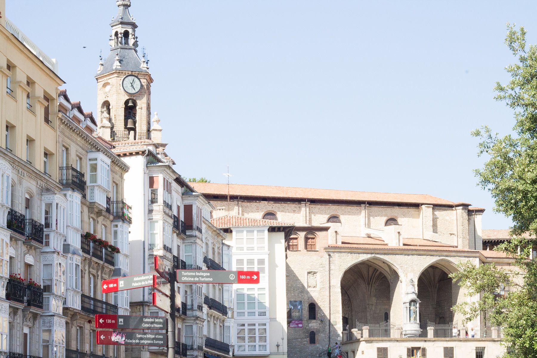 Una ruta de cuatro días por el norte con niños. Vitoria-Gasteiz