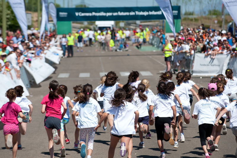 Lidiar con Paralizar Foto Carreras infantiles en la IV Carrera Solidaria Profuturo - Mammaproof Madrid